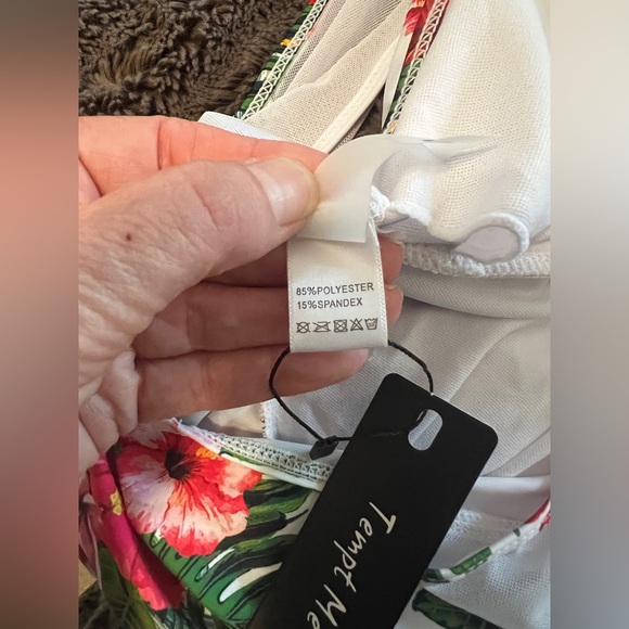 Tempt Me Floral High-Neck One-Piece Swimsuit - White/Red Size Medium - Picture 11 of 13